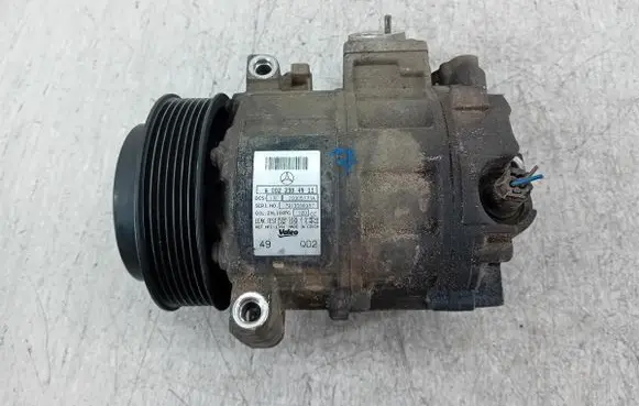 Mercedes-Benz C W204 Air conditioning (A/C) compressor (pump) A0022304811