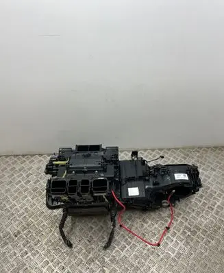 Mercedes-Benz GLE W167 Interior heater climate box assembly A1678305303 07112019 TPYER1929A3408