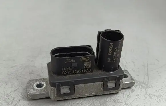 Jaguar F-Pace Glow plug pre-heat relay GX7312B533AD