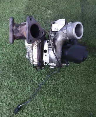 Volkswagen Touareg II Turbo 767649 6NW009550