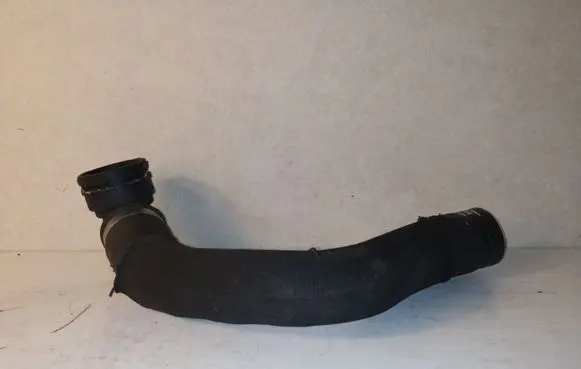 Audi A6 S6 C6 4F Engine coolant pipe/hose