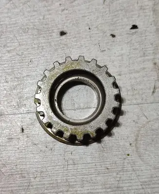 Opel Corsa F Crankshaft gear 9675873780