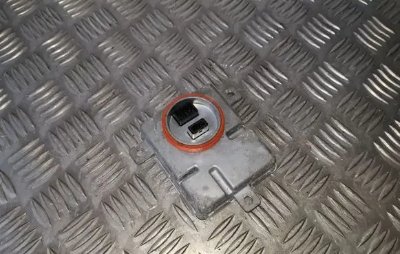 Audi Q5 SQ5 Headlight ballast module Xenon 8K0941597