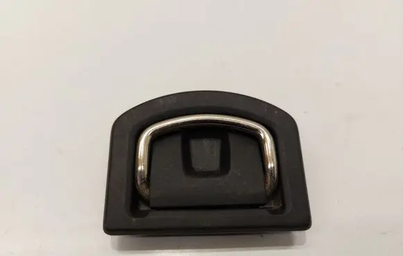 Volkswagen PASSAT B8 Tie down hook / loop 5M0863503