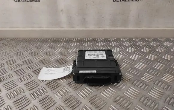 Volkswagen Touareg I Gearbox control unit/module 09D927750FA