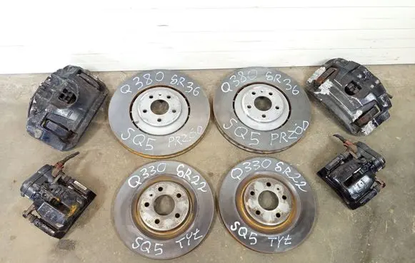 Audi Q5 SQ5 8R Brake discs and calipers set ZACISKITARCZESQ5