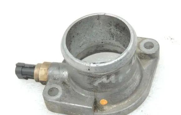 Mitsubishi Pajero Air intake duct part ME203678