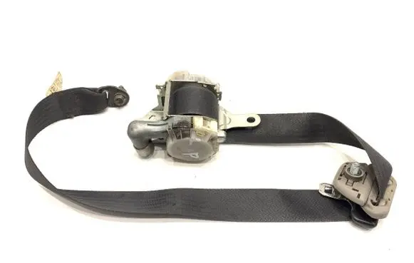 Suzuki Swift I Front seatbelt