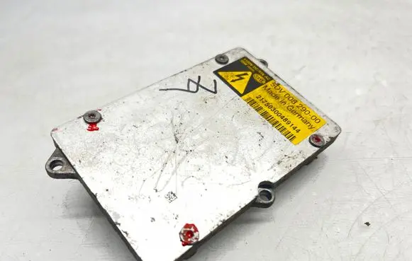 Mercedes-Benz E W211 Headlight ballast module Xenon 5DV00829000