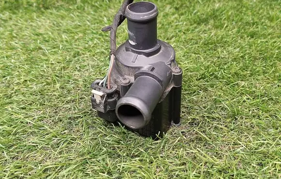 Audi Q5 SQ5 Electric auxiliary coolant/water pump 06H121601N