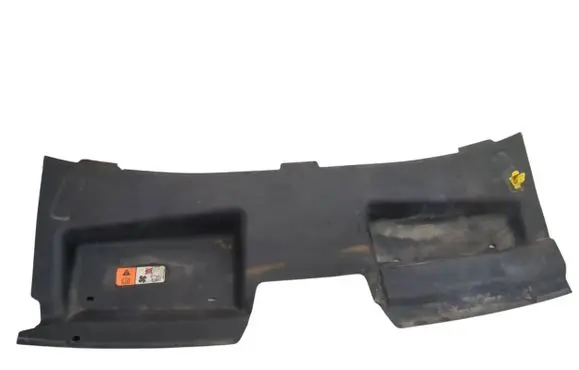 Engine bonnet/hood lock trim molding