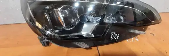 Peugeot 308 Headlight/headlamp