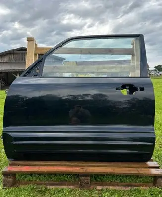 Door (2 Door Coupe)