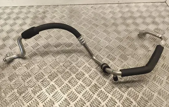 Mercedes-Benz E W212 Air conditioning (A/C) pipe/hose A2128304315