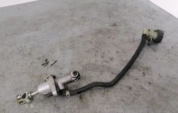 Honda CR-V Clutch slave cylinder NISIN