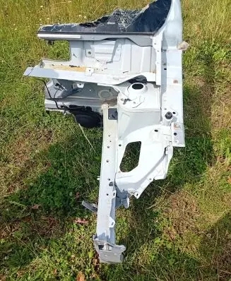 Front quarter panel