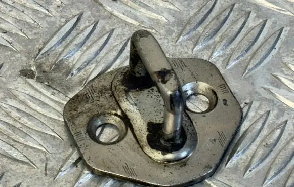 Mercedes-Benz Sprinter W906 Sliding door lock loop/hook striker A9067200204 ALRGR0 906ZGS004