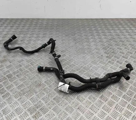 Jaguar I-Pace Engine coolant pipe/hose J9D38D184AC J9D38D130BC