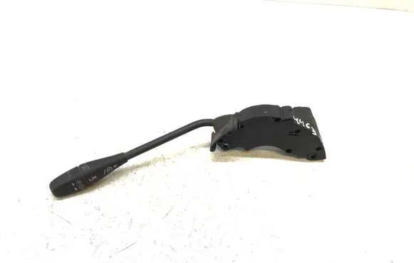 Mercedes-Benz E W211 Cruise control stalk A0085452524 K4463