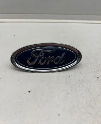 Ford Focus Manufacturer badge logo/emblem 