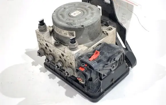 Skoda Octavia Mk3 (5E) ABS Pump 3Q0614517T