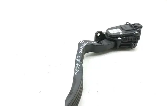 Dacia Sandero Accelerator throttle pedal 180106136R