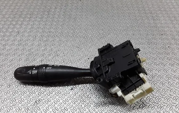Toyota Yaris Indicator stalk 173648