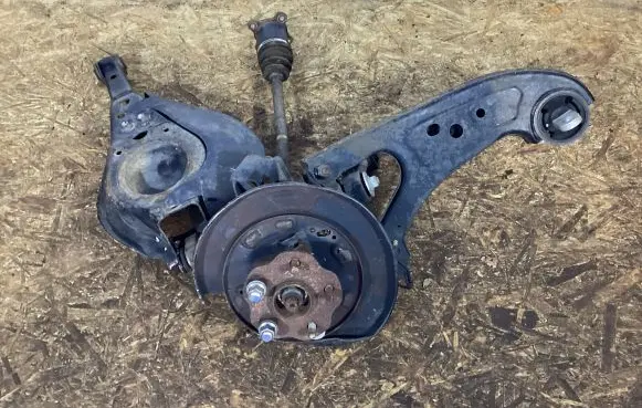 Lexus RX 450H Rear wheel hub spindle/knuckle 