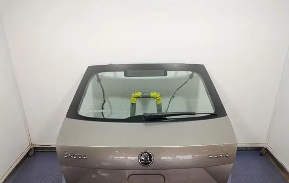 Skoda Rapid (NH) Tailgate/trunk/boot lid