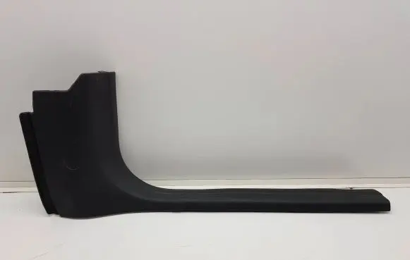 Infiniti Q30 Front sill trim cover A2466800206