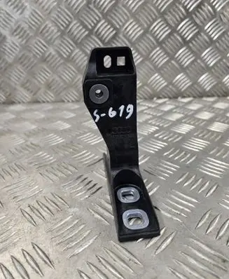 Audi Q7 4M Front bumper mounting bracket 4M0807333
