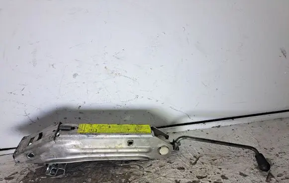 Audi A4 S4 B6 8E 8H Lift Jack 8L0011031A