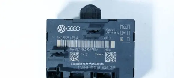 Audi A4 S4 B8 8K Door control unit/module 8K0959795A