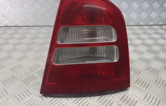 Skoda Octavia Mk1 (1U) Rear/tail lights set 1U6945096