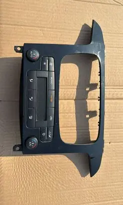 Ford S-MAX Climate control unit BM2T18C612CC
