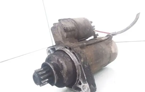Volkswagen PASSAT B6 Starter motor 02M911023N