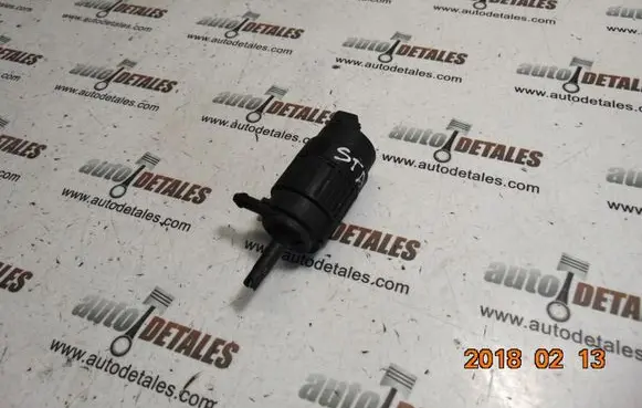 Mitsubishi Space Star Windscreen/windshield washer pump