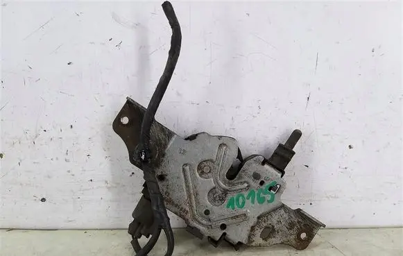 Ford Mondeo Mk III Engine bonnet/hood lock/catch 1S7A16700AB