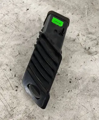 Mercedes-Benz Sprinter W906 Dash center air vent grill A9068300254