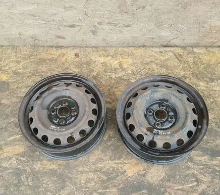 Toyota Yaris R15 steel rim 