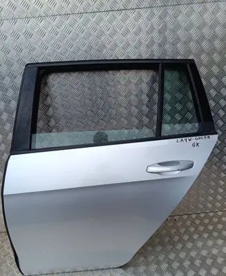Volkswagen Golf VII Rear door