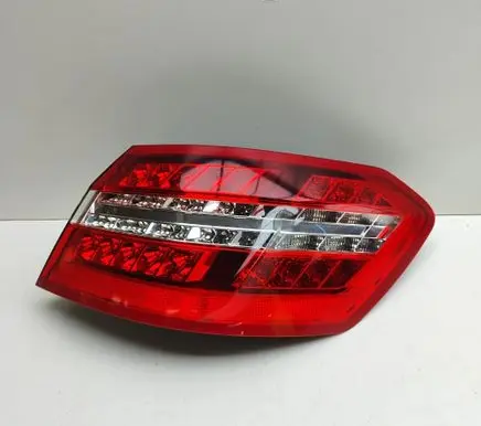 Mercedes-Benz E W212 Rear/tail lights A2129066701