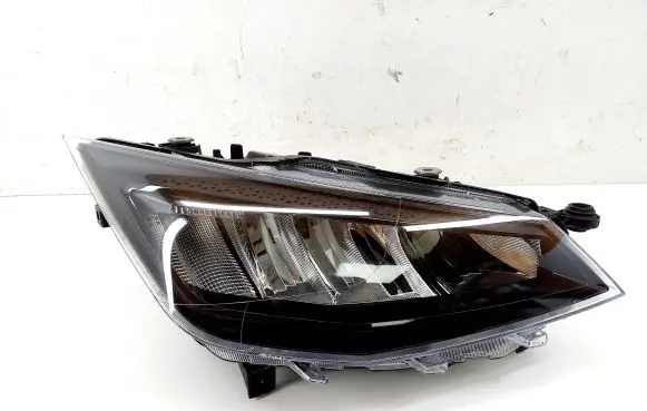Seat Ibiza V (KJ) Headlight/headlamp 6F1941006F