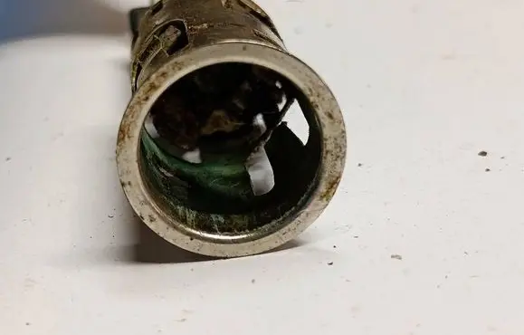 Volvo V40 12 V Socket (front) 514AF