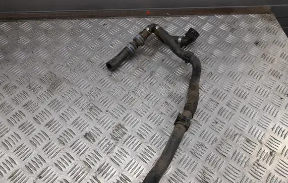 Audi Q7 4M Engine coolant pipe/hose 4M0122109AN