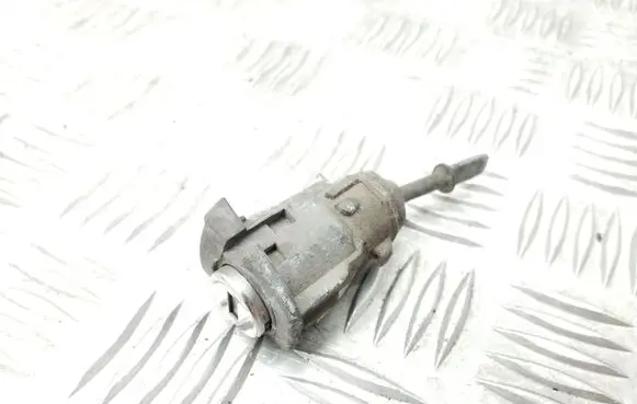 Volkswagen Fox Coupe door lock (next to the handle) 6Q4837167