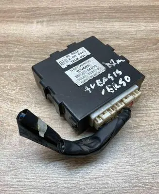 Toyota Avensis Verso Alarm control unit/module 8973044010 237002520 WITHPLUG