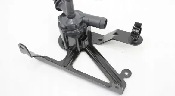 BMW 1 F20 F21 Electric auxiliary coolant/water pump 8616992