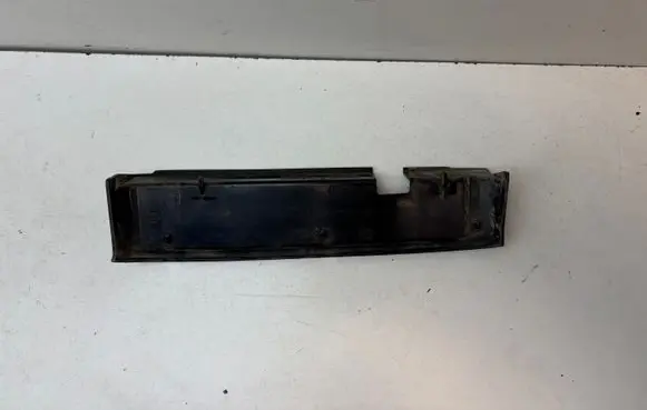 Volkswagen Caddy Rear/tail light trim molding 2K5945311B 2K5945311C