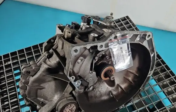 Ford Transit Courier Manual 5 speed gearbox H1BR7002CFJ IMPRK1434042